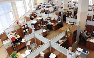 office, cubicles, employees-95311.jpg